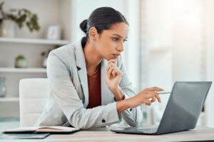 The Executives Guide to Evaluating a Job Offer Pillar Guide